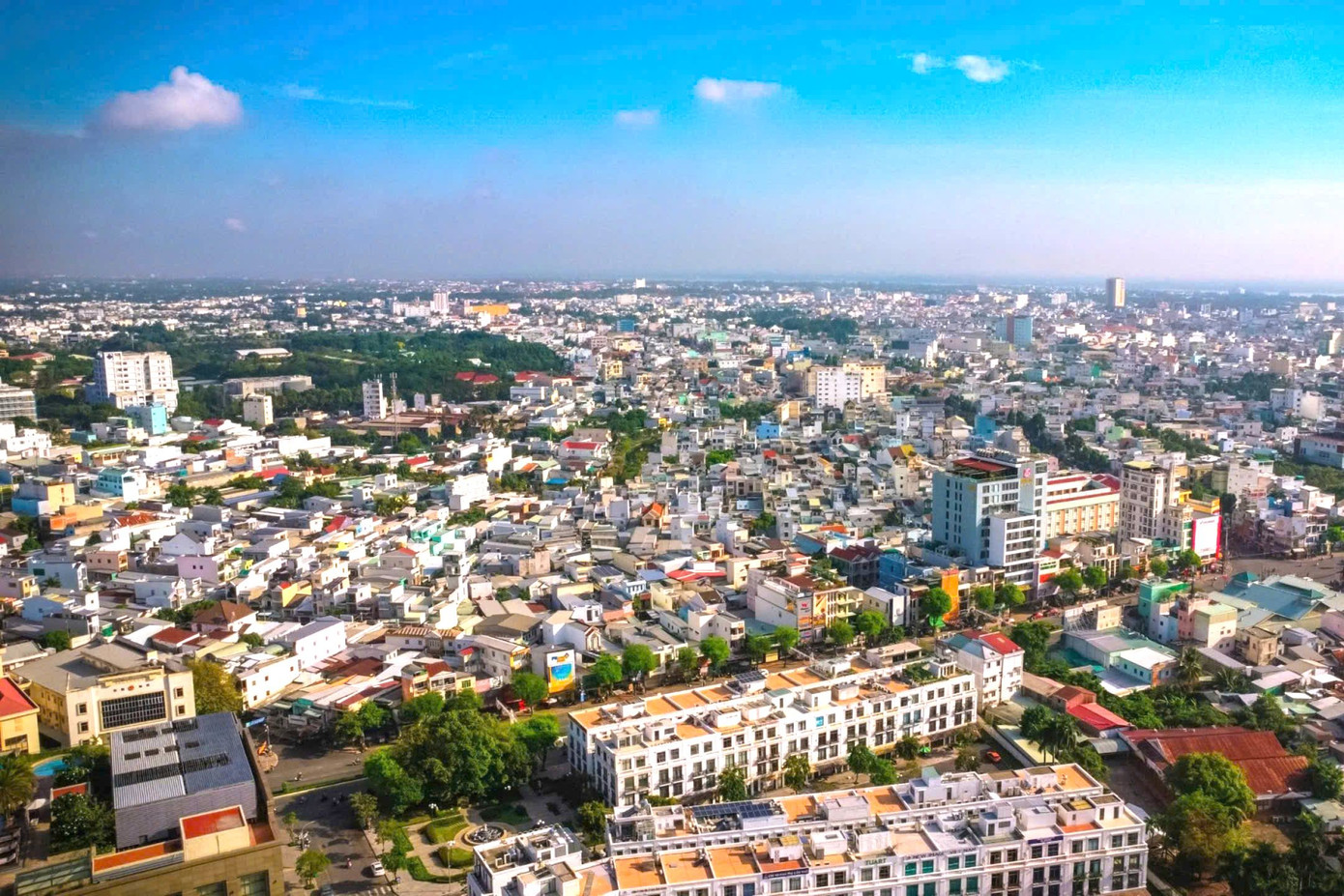 Sau sắp xếp, Cần Thơ có 36 xã, 39 phường, 5 thị trấn, thuộc 9 quận/huyện (5 quận, 4 huyện).