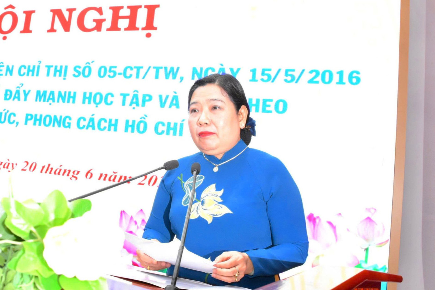 Bà Hồ Thị Cẩm Đào - Phó Bí thư Thường trực Tỉnh ủy, Chủ tịch HĐND tỉnh Sóc Trăng phát biểu tại hội nghị. Bà Hồ Thị Cẩm Đào - Phó Bí thư Thường trực Tỉnh ủy, Chủ tịch HĐND tỉnh Sóc Trăng phát biểu tại hội nghị.