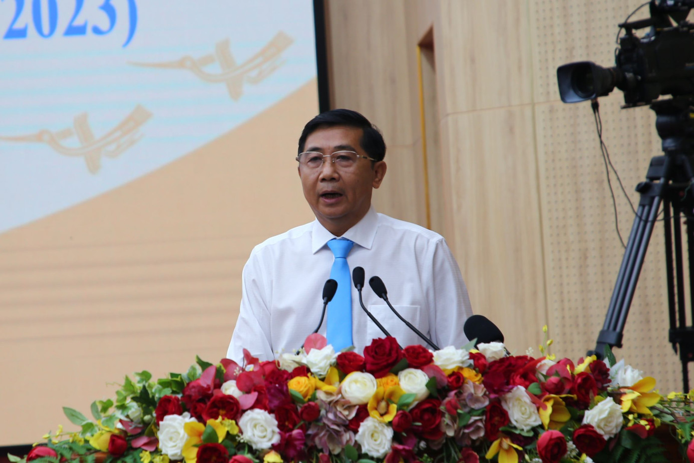 Ông Lê Việt Bắc – Giám đốc Sở GTVT tỉnh Kiên Giang trả lời chất vấn. Ông Lê Việt Bắc – Giám đốc Sở GTVT tỉnh Kiên Giang trả lời chất vấn.