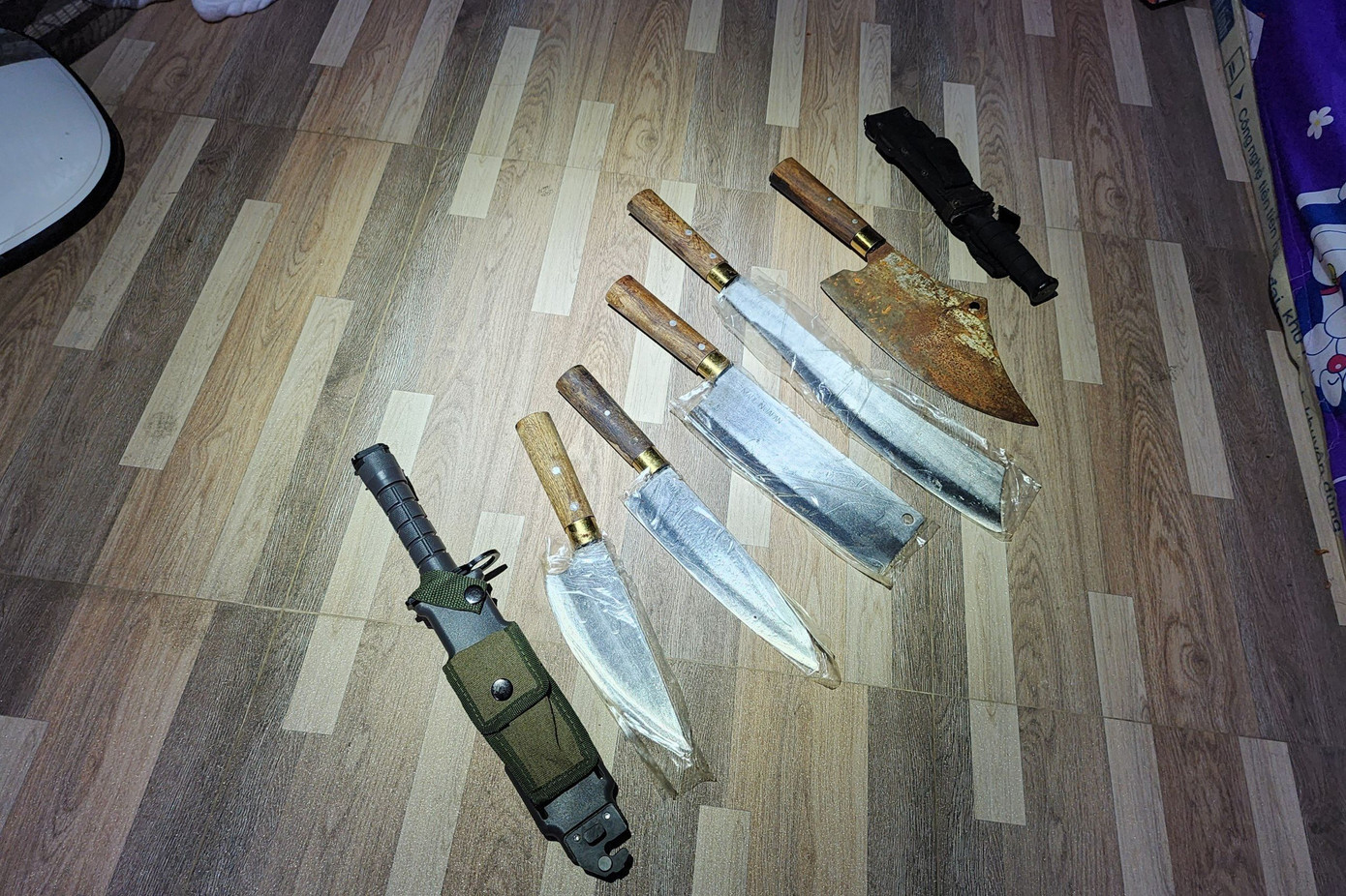 Hung khí thu giữ được. Hung khí thu giữ được.