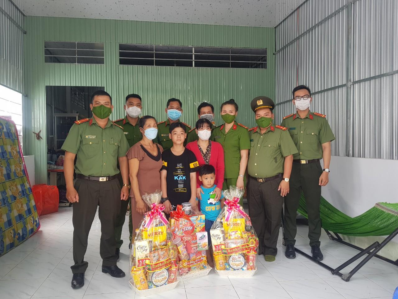 Căn nhà của bà Huỳnh Thị Kim Vui giờ đây khang trang hơn.