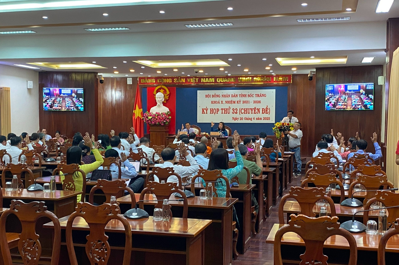 HĐND tỉnh Sóc Trăng thông qua đề án sáp nhập đơn vị hành chính cấp xã.