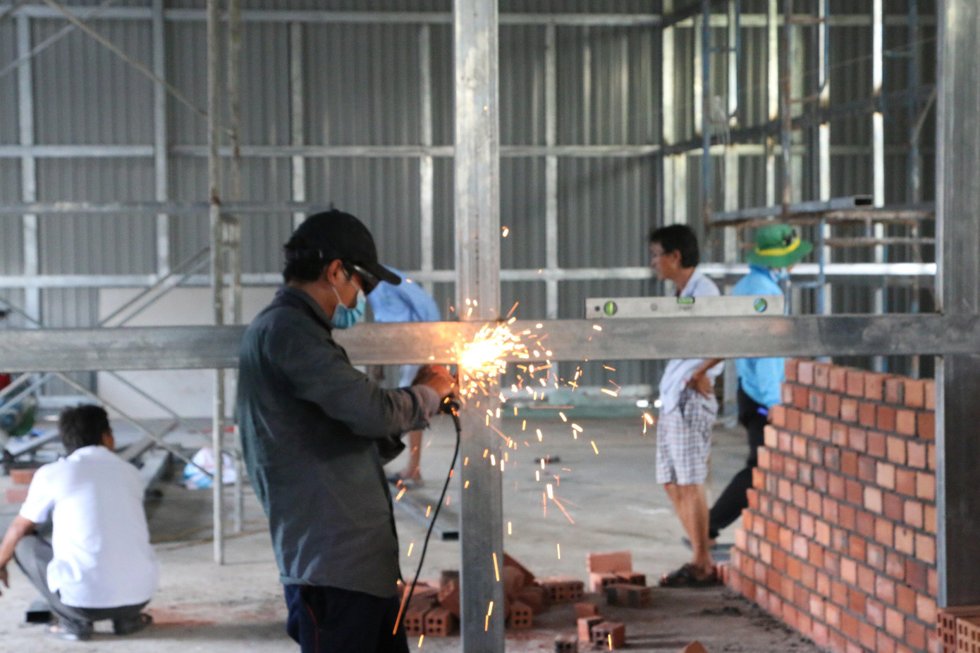 Kiên Giang đang khẩn trương xây dựng bệnh viện dã chiến ở Hà Tiên. Kiên Giang đang khẩn trương xây dựng bệnh viện dã chiến ở Hà Tiên.