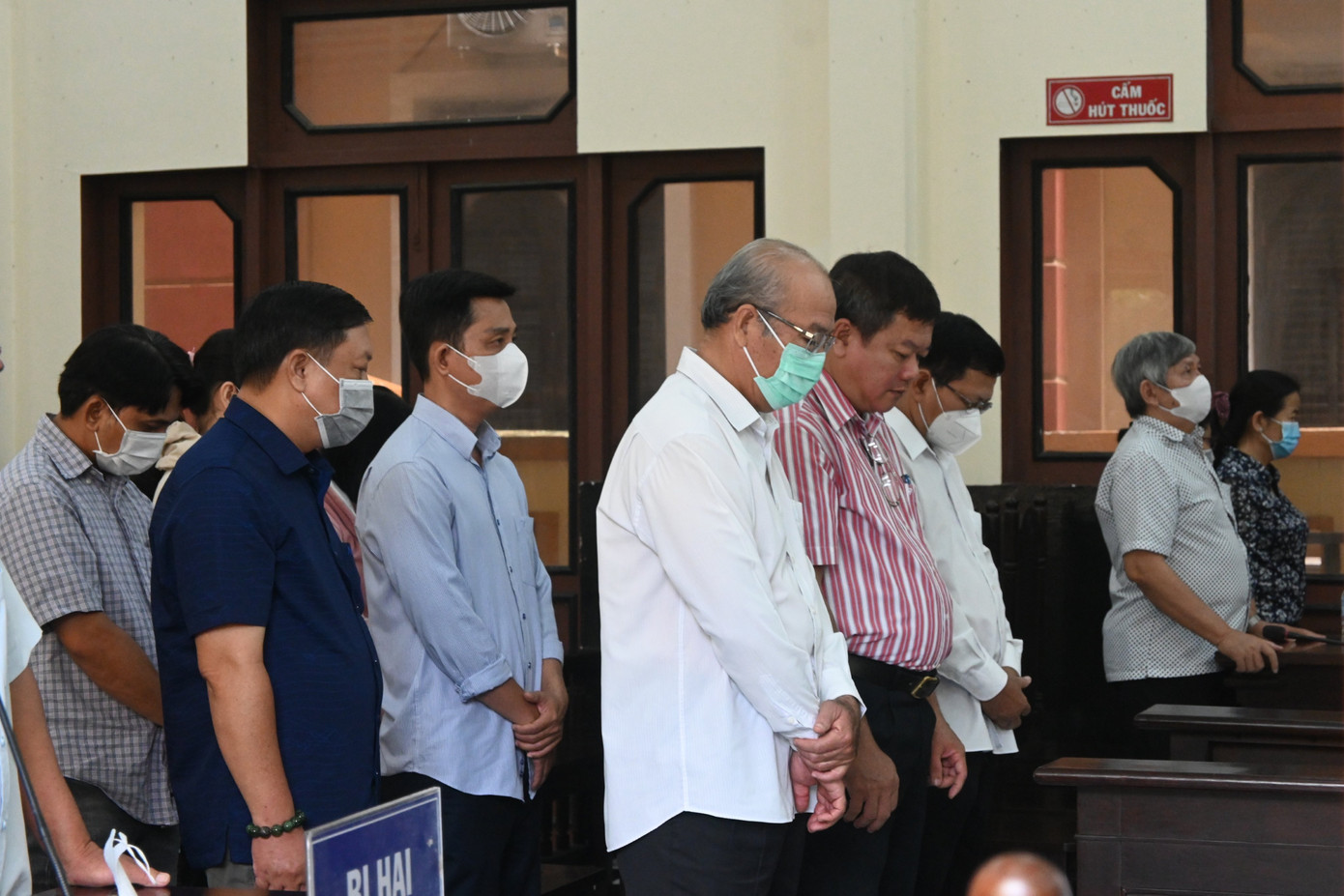 Các bị cáo tại phiên toà.