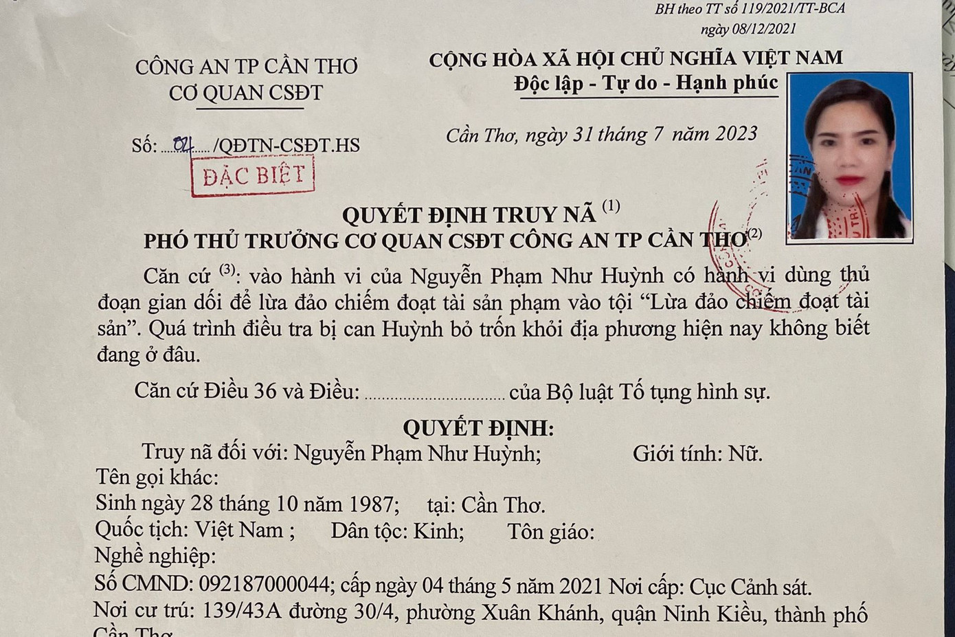 Quyết định truy nã đặc biệt đối với Nguyễn Phạm Như Huỳnh. Quyết định truy nã đặc biệt đối với Nguyễn Phạm Như Huỳnh.