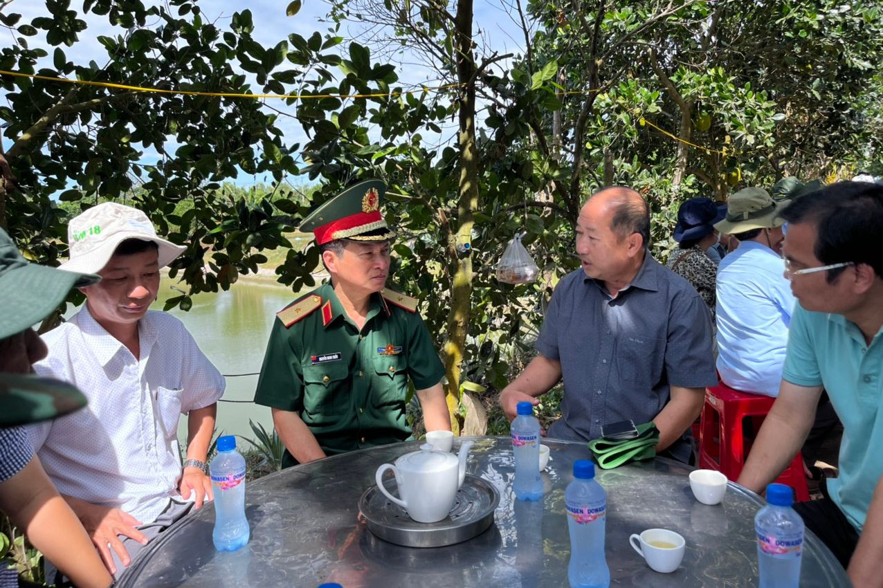 Trước đó vào chiều 3/1, ông Đoàn Tấn Bửu – Phó Chủ tịch UBND tỉnh Đồng Tháp cho biết, hiện mũi khoan đã đạt độ sâu 23/35m.