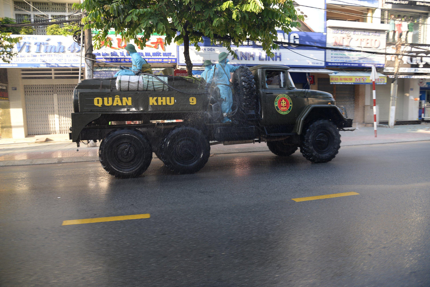 Hiện tại, Tiền Giang có 128 ca mắc COVID -19 trong cộng đồng được Bộ Y tế công bố. Hiện tại, Tiền Giang có 128 ca mắc COVID -19 trong cộng đồng được Bộ Y tế công bố.