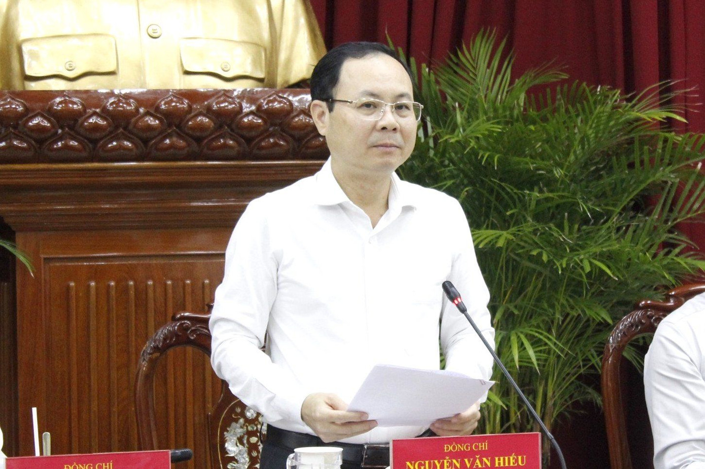 Bí Thư Thành uỷ Cần Thơ Nguyễn Văn Hiếu.