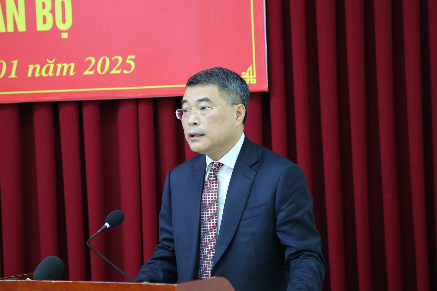 Trưởng ban Tổ chức Trung ương Lê Minh Hưng Trưởng ban Tổ chức Trung ương Lê Minh Hưng