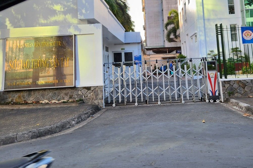 Công an tỉnh Sóc Trăng đã khởi tố vụ án hình sự để điều tra về hành vi nhận hối lộ liên quan cấp phù hiệu xe.