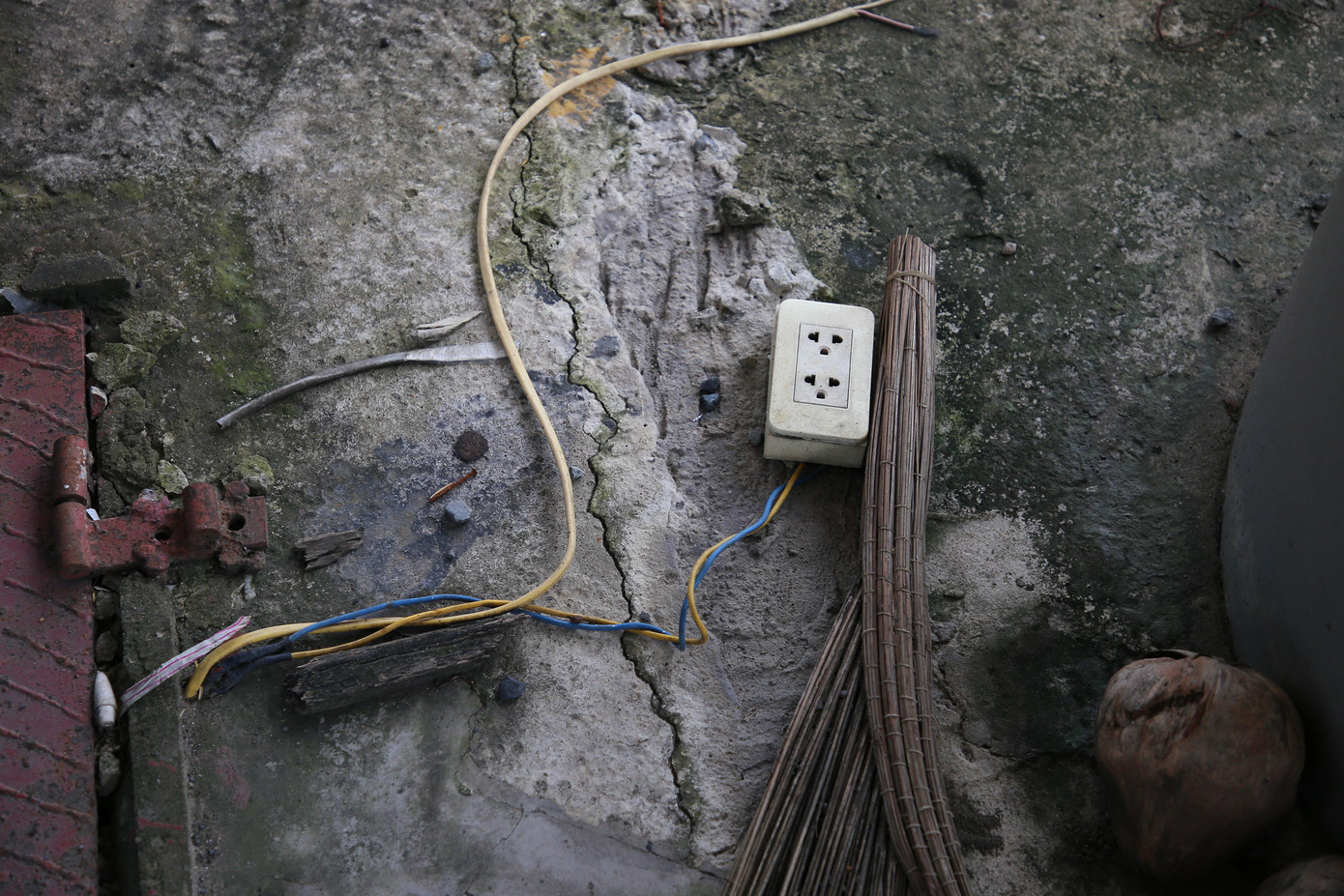 Ông Lâm đề nghị, trong quá trình chuẩn bị thu phí trở lại, chủ đầu tư phải có phương án thu phí để đảm bảo kiểm soát tốt tình hình an ninh trật tự. “Phương án này sẽ báo cáo với tỉnh (Tiền Giang) và bộ cũng sẽ thống nhất, có chỉ đạo các cơ quan, lực lượng chức năng tham gia trong quá trình thu phí trở lại”, ông Lâm nói.