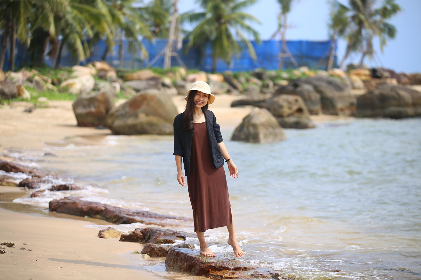 Phú Quốc là một trong những điểm đến hấp dẫn du khách trong và ngoài nước. Phú Quốc là một trong những điểm đến hấp dẫn du khách trong và ngoài nước.