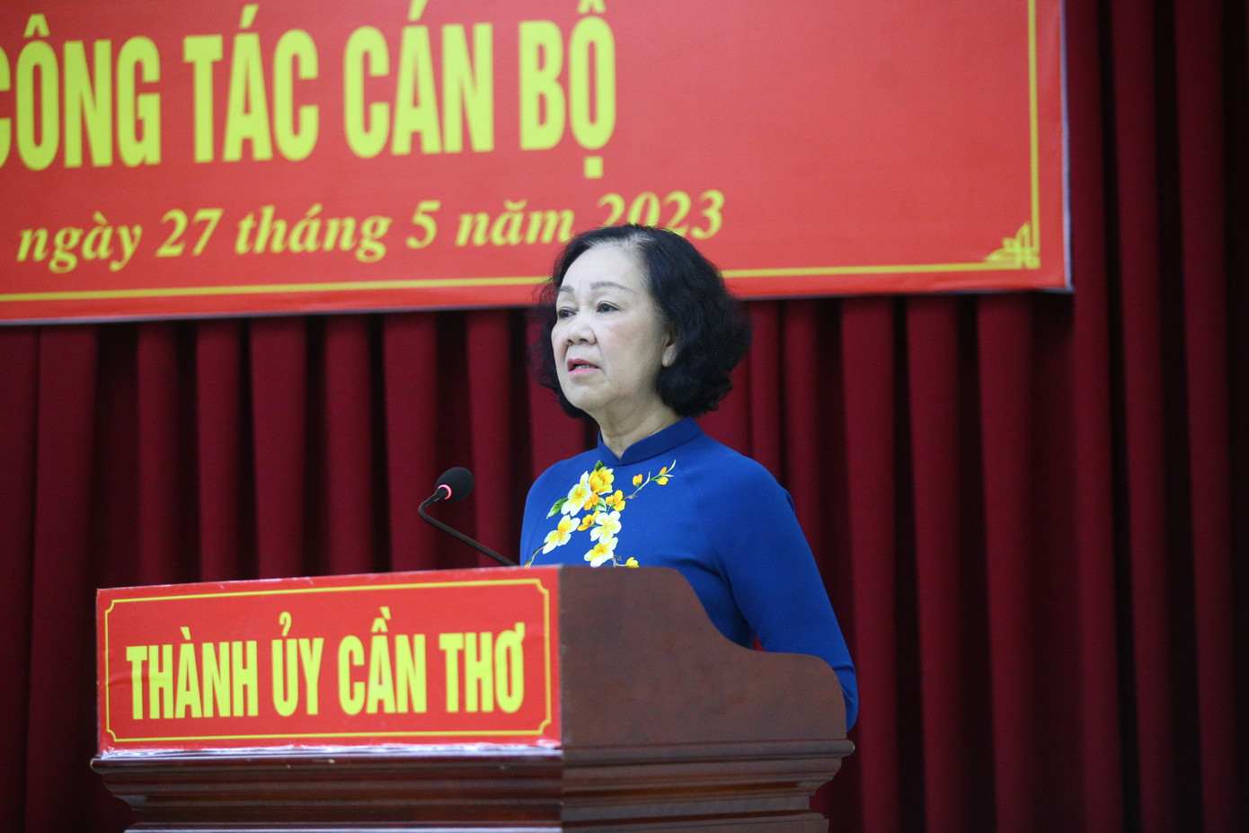 Bà Trương Thị Mai - Ủy viên Bộ Chính trị, Thường trực Ban Bí thư, Trưởng ban Tổ chức Trung ương phát biểu tại hội nghị. Bà Trương Thị Mai - Ủy viên Bộ Chính trị, Thường trực Ban Bí thư, Trưởng ban Tổ chức Trung ương phát biểu tại hội nghị.