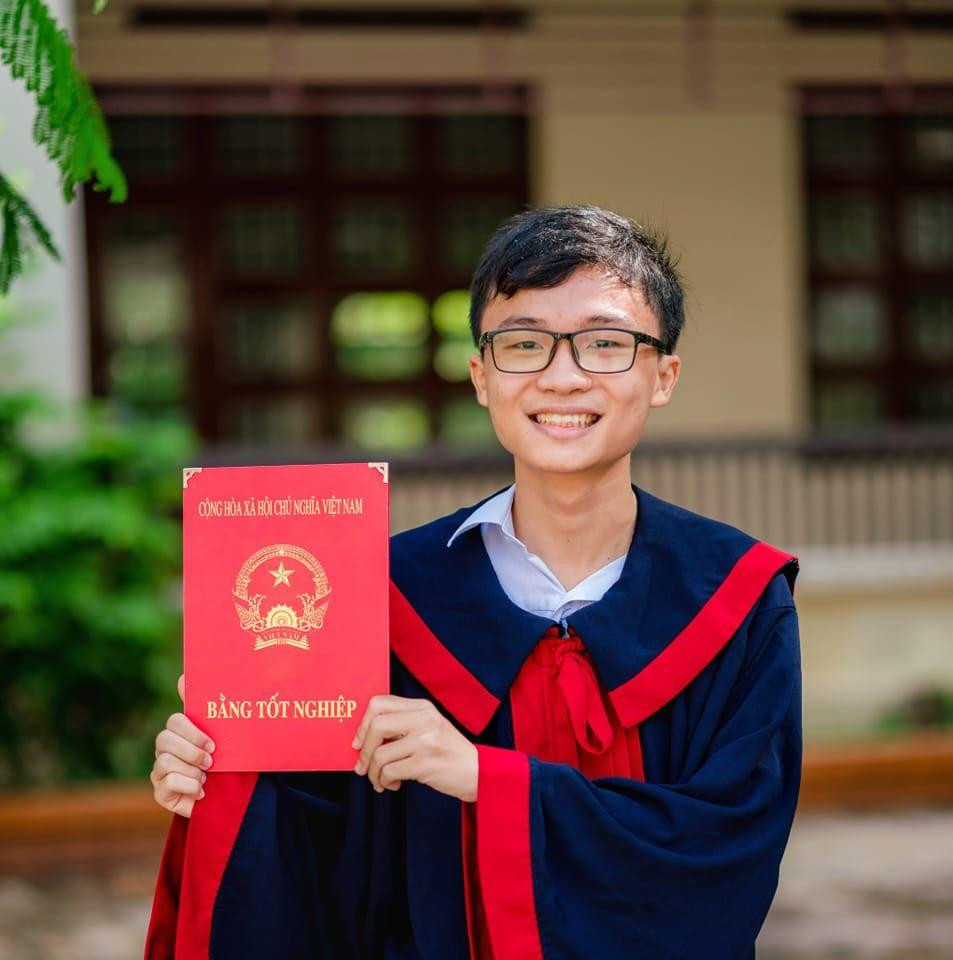 Nguyễn Ngọc Tân, thủ khoa khối B00 Tiền Giang. Nguyễn Ngọc Tân, thủ khoa khối B00 Tiền Giang.