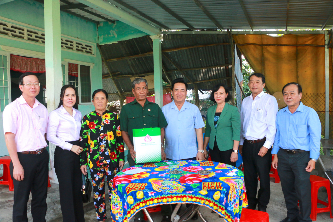 Sóc Trăng chăm lo đời sống đồng bào dân tộc thiểu số. Sóc Trăng chăm lo đời sống đồng bào dân tộc thiểu số.