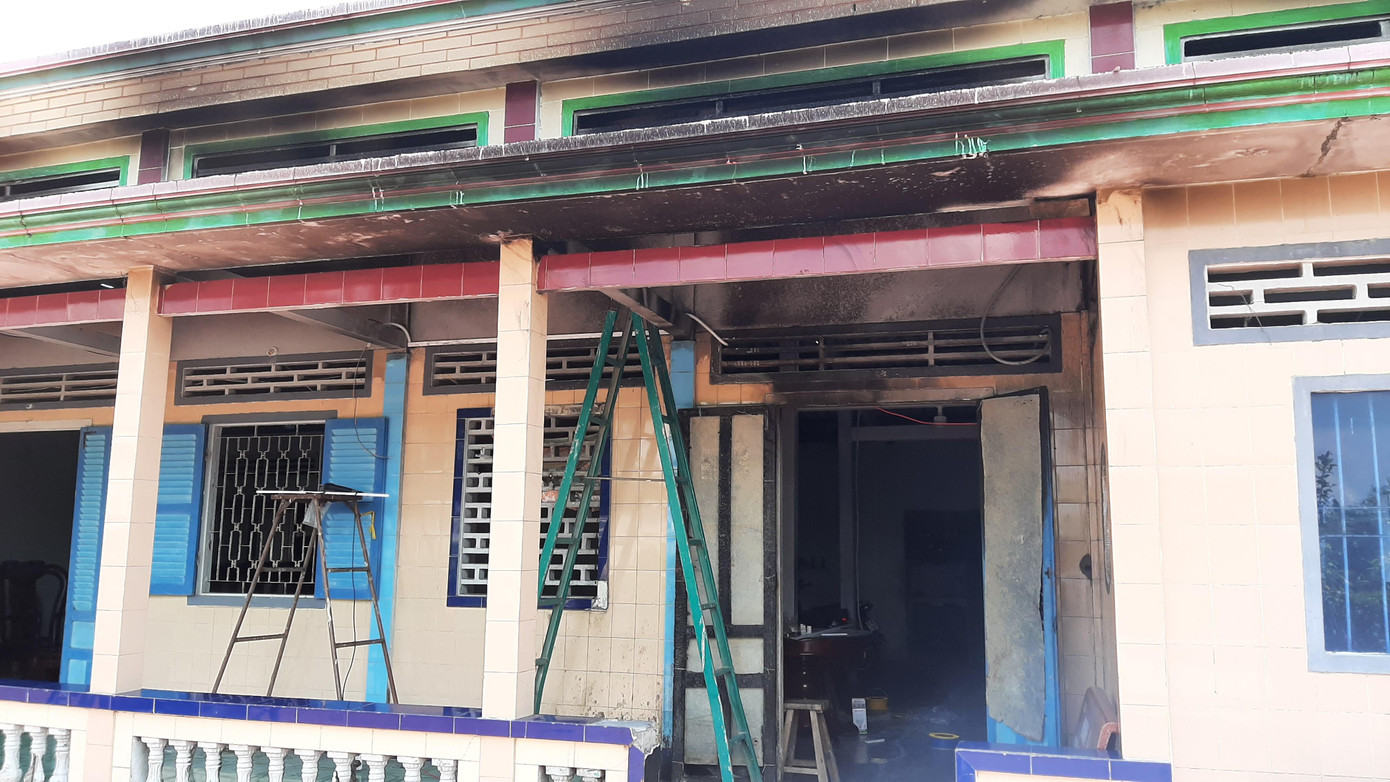 Khu vực cháy của ngôi nhà. Khu vực cháy của ngôi nhà.