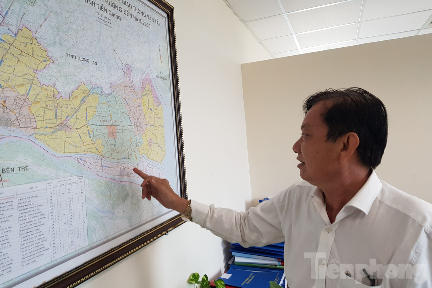 Trao đổi với PV Tiền Phong, ông Trần Văn Bon – Giám đốc Sở GTVT tỉnh Tiền Giang cho biết, khi tuyến kênh này được nâng cấp hoàn thành, tạo thuận lợi cho việc tàu thuyền lưu thông hàng hoá, không còn cảnh ùn tắc như trước đây.