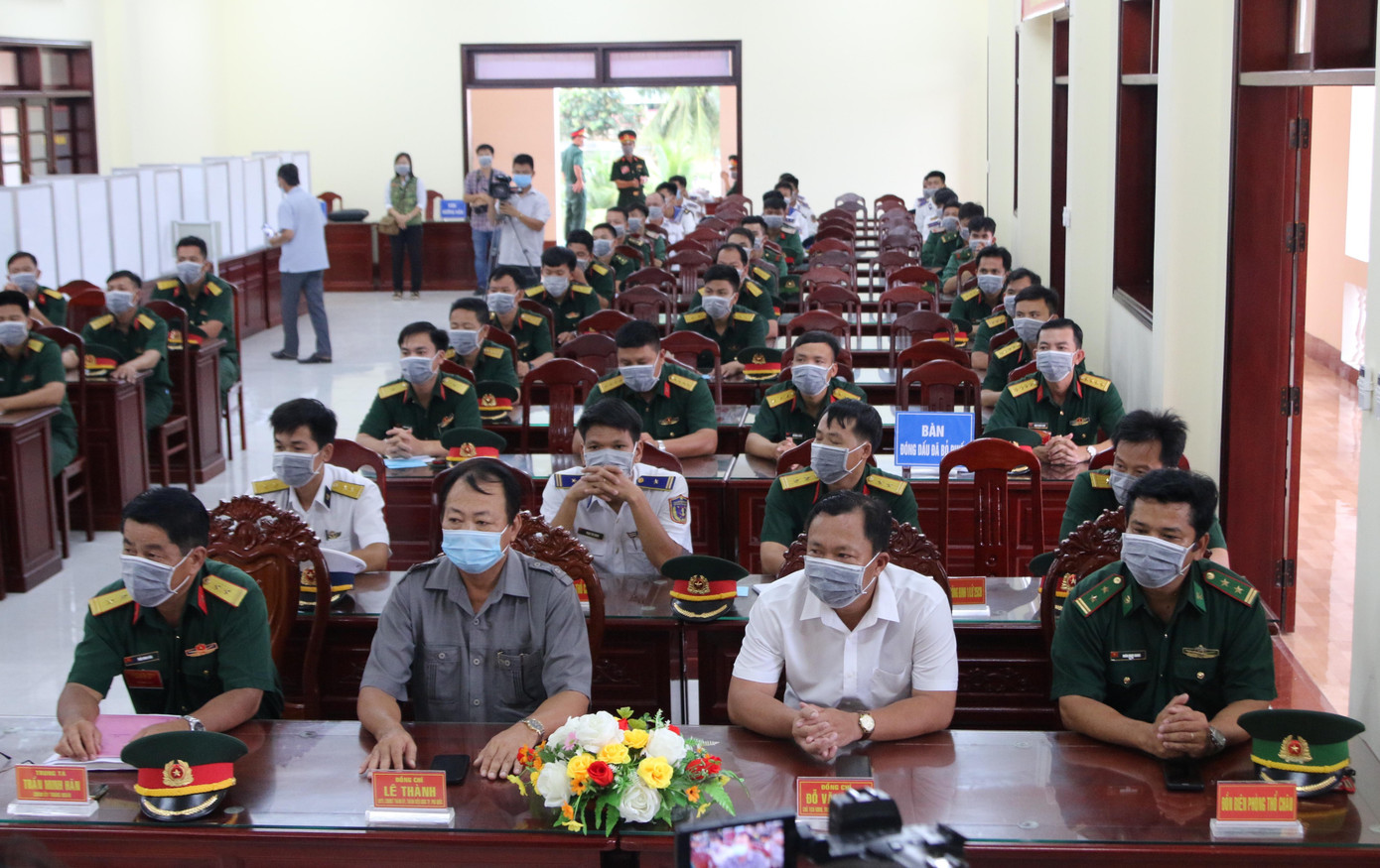 Toàn xã có 1.990 cử tri, có 4 đơn vị bầu cử với 5 khu vực bỏ phiếu, trong đó có 1 khu vực bỏ phiếu của lực lượng vũ trang tại Trung đoàn 152.