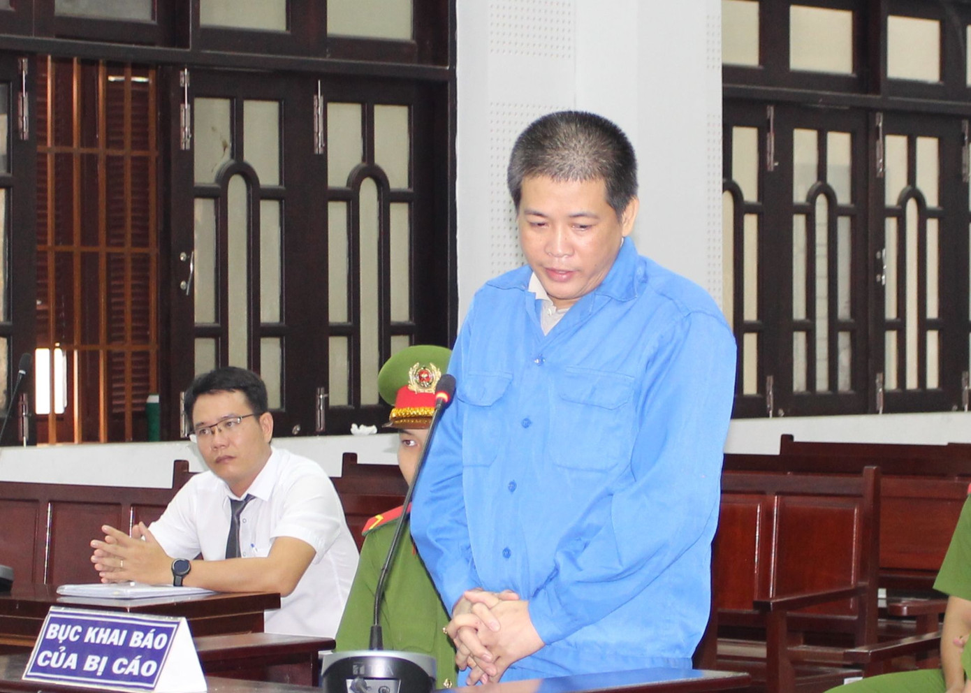 Bị cáo Nguyễn Văn Nghĩa. Bị cáo Nguyễn Văn Nghĩa.