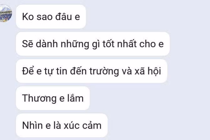 Tin nhắn được cho của ông D. gửi cho nữ giáo viên trong trường. Tin nhắn được cho của ông D. gửi cho nữ giáo viên trong trường.