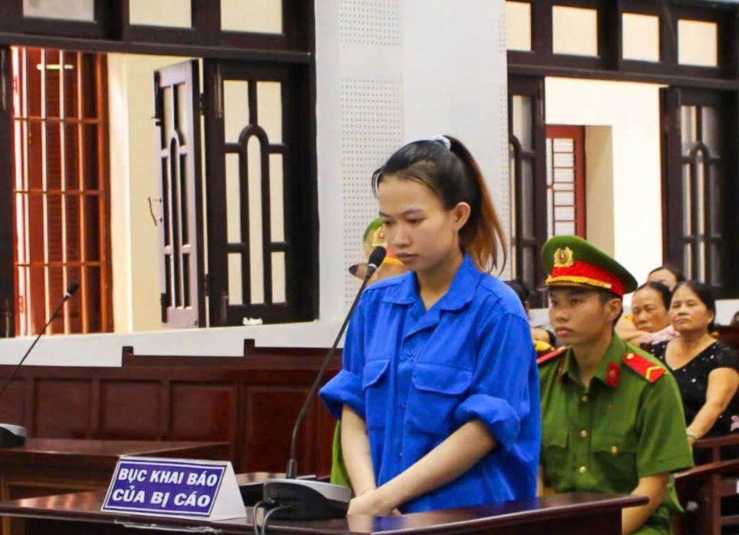Bị cáo Ngô Thị Mỹ Yên tại toà.