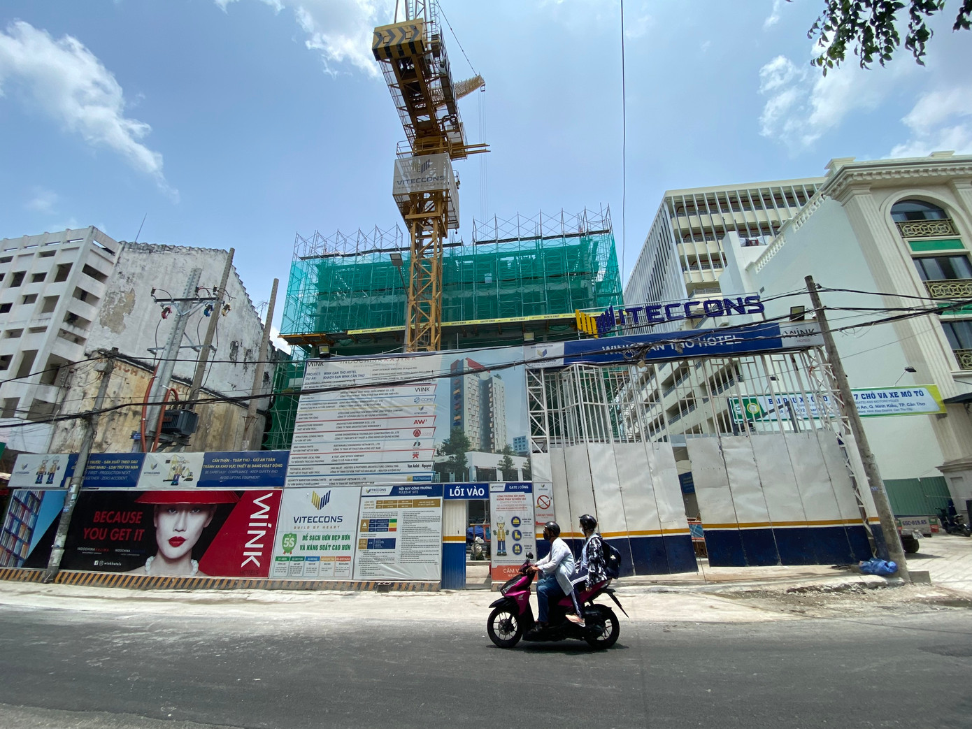 Khách sạn Wink Trung tâm Cần Thơ (toạ lạc tại đường Phan Đình Phùng, quận Ninh Kiều, thành phố Cần Thơ. Ảnh: Nhật Huy.