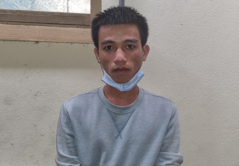 Huỳnh Phước Minh tại cơ quan công an. Huỳnh Phước Minh tại cơ quan công an.