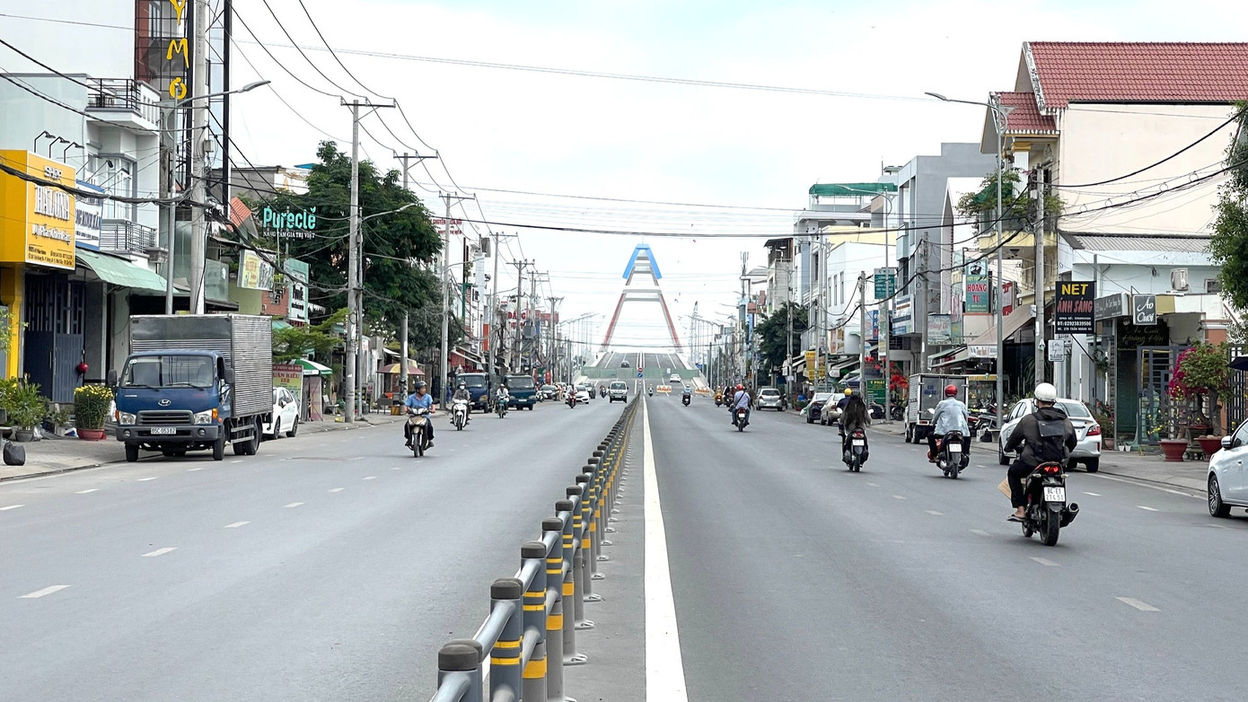 Hiện chủ đầu tư đang hoàn thiện các thủ tục để khánh thành cầu vào dịp lễ 30/4.