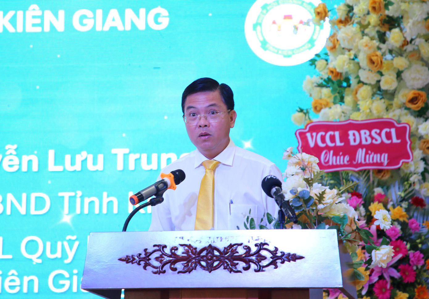 Ông Nguyễn Lưu Trung - Phó Chủ tịch UBND tỉnh Kiên Giang - phát biểu tại buổi họp mặt.