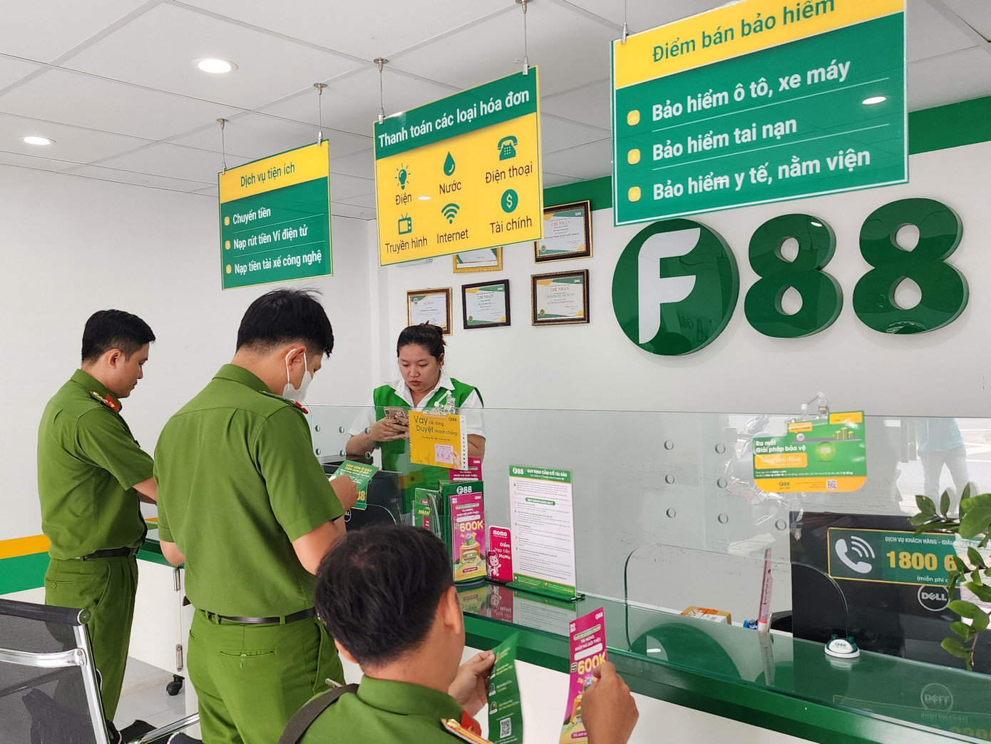 Công an Cần Thơ đồng loạt kiểm tra các địa điểm kinh doanh của F88.