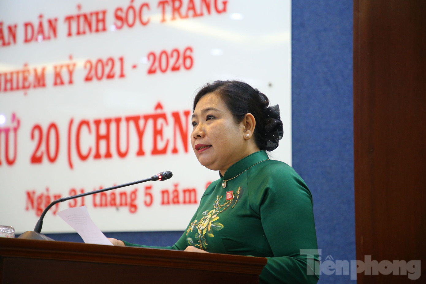 Bà Hồ Thị Cẩm Đào - Chủ tịch HĐND tỉnh Sóc Trăng phát biểu bế mạc kỳ họp. Ảnh: Nhật Huy. Bà Hồ Thị Cẩm Đào - Chủ tịch HĐND tỉnh Sóc Trăng phát biểu bế mạc kỳ họp. Ảnh: Nhật Huy.