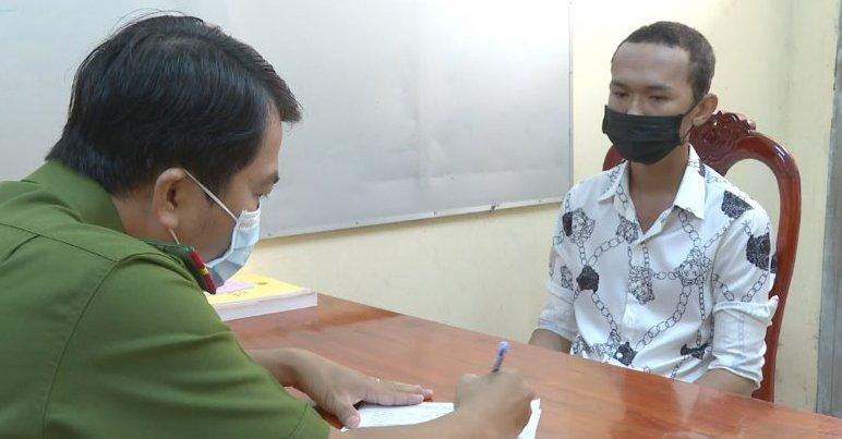 : Đào Quốc Trạng tại cơ quan công an. Ảnh: Hải Linh. : Đào Quốc Trạng tại cơ quan công an. Ảnh: Hải Linh.