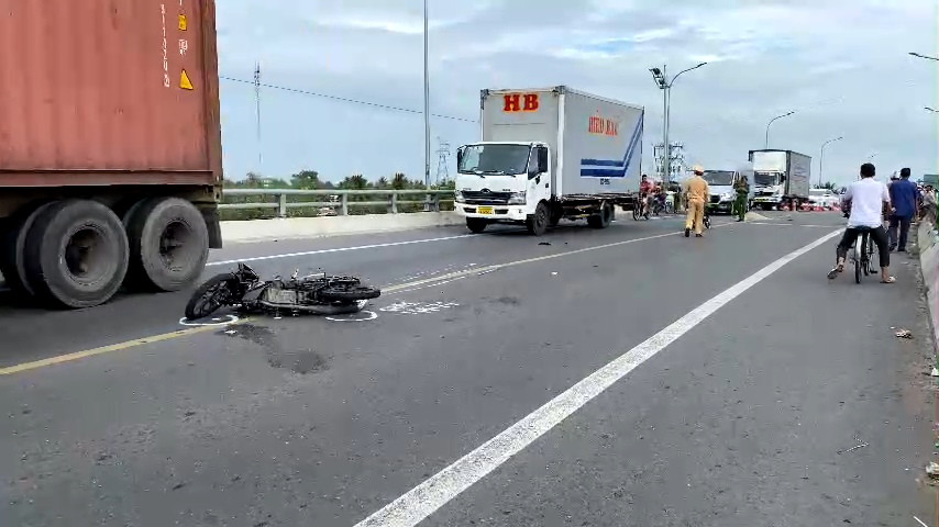 Hiện trường vụ tai nạn. Ảnh: Thảo Vy. Hiện trường vụ tai nạn. Ảnh: Thảo Vy.