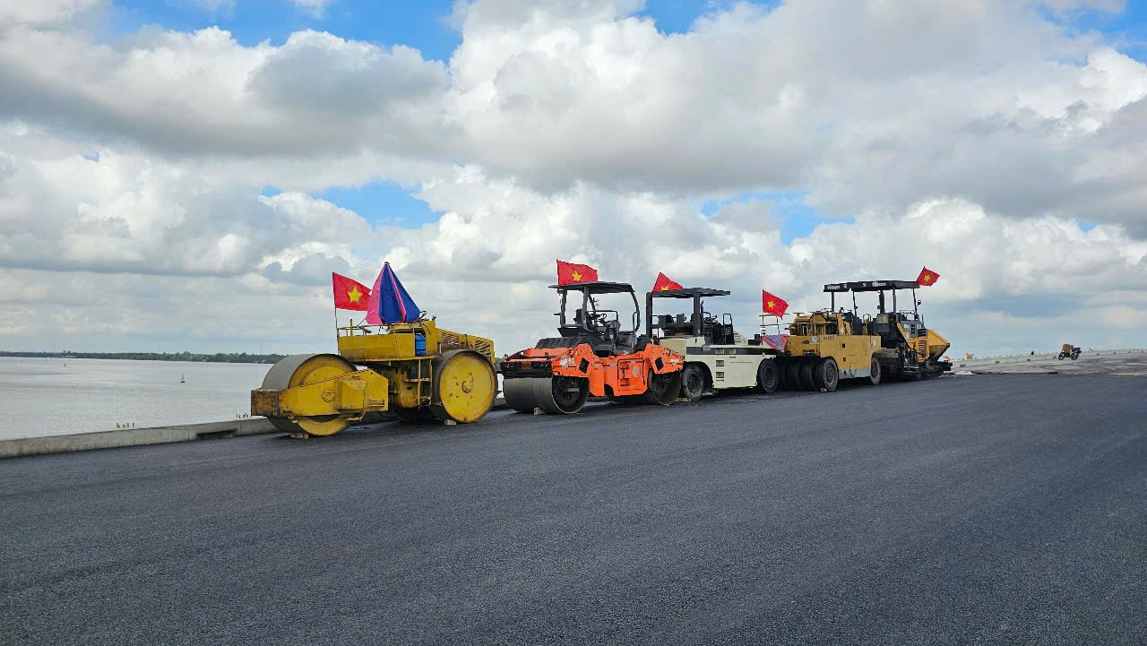 Sản lượng thi công toàn dự án cầu Đại Ngãi 2 đã đạt trên 95%.