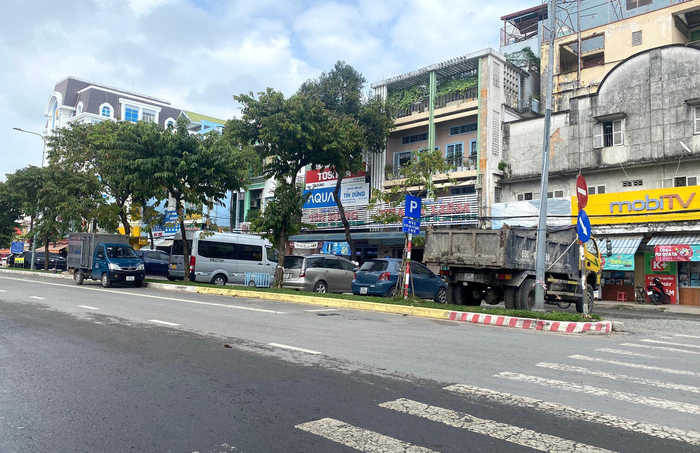 Cần Thơ đang thiếu bãi đỗ xe công cộng.