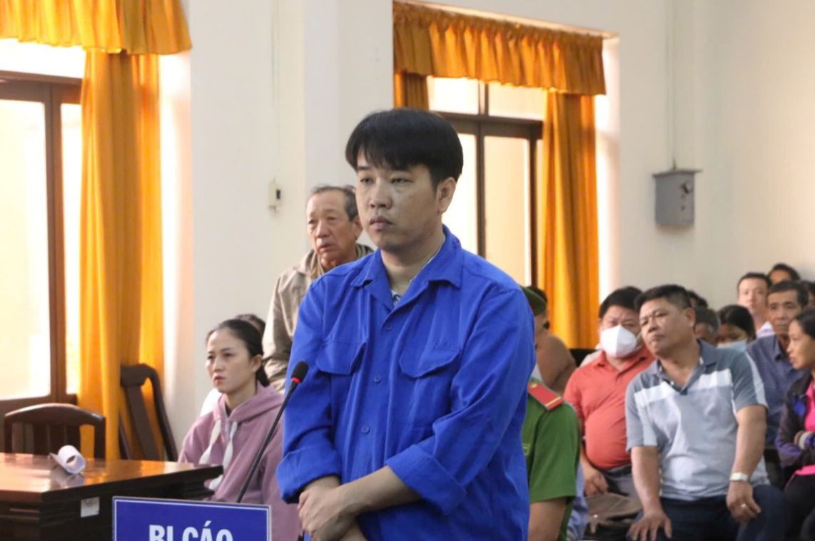 Bị cáo Khải tại tòa. Bị cáo Khải tại tòa.