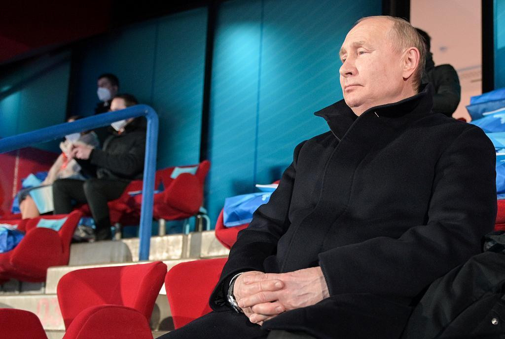 Hơn 100 nguyên thủ quốc gia, quan chức chính phủ các nước và lãnh đạo các tổ chức quốc tế đã tham dự sự kiện năm 2008. Nhưng năm nay, lễ khai mạc chỉ có 25 lãnh đạo tham dự, bao gồm Tổng thống Nga Vladimir Putin và Tổng thống Singapore Halimah Yacob.