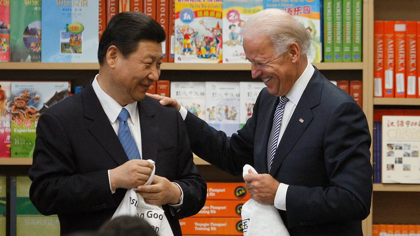 Ông Joe Biden gặp ông Tập Cận Bình hồi năm 2012. Ảnh: Reuters Ông Joe Biden gặp ông Tập Cận Bình hồi năm 2012. Ảnh: Reuters