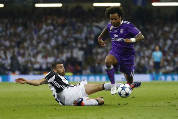 Vô địch Champions League, Real đi vào lịch sử ảnh 19