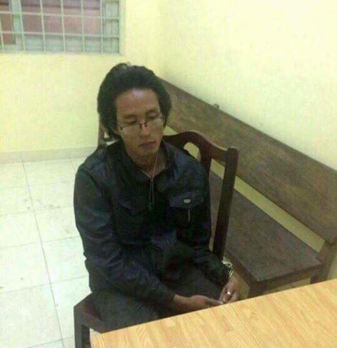 Lời khai của kẻ điên cuồng dùng mã tấu chặt kính ô tô ở Sài Gòn ảnh 1