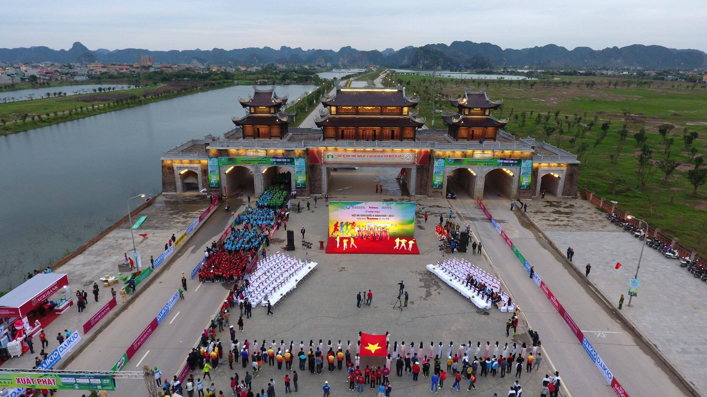 Việt dã Tiền Phong 2017: Quyết liệt và nhiều bất ngờ ảnh 15