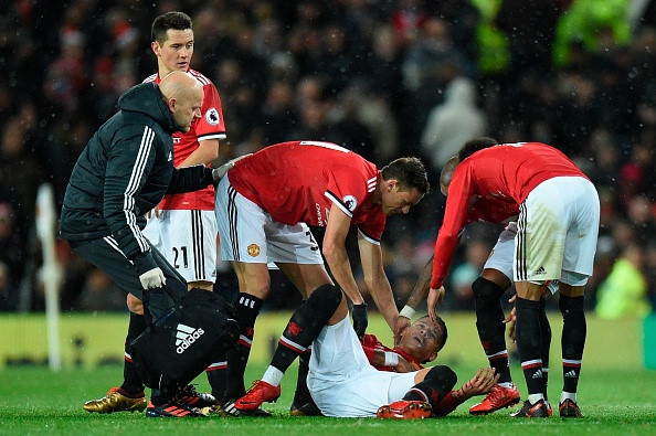 M.U 1-2 Man City: Bắt 'quỷ' tại hang ảnh 23