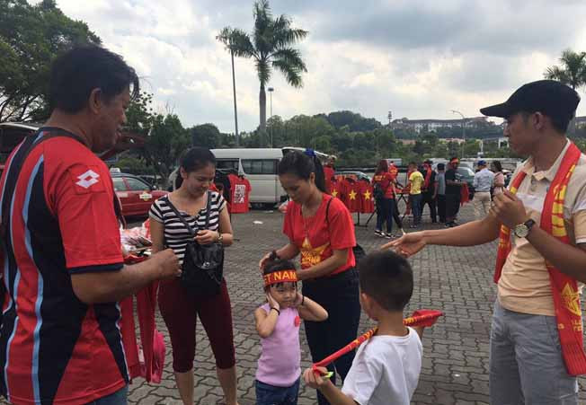 Công Phượng lập cú đúp, U22 Việt Nam đánh bại Campuchia ảnh 3