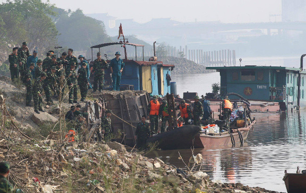 Di dời quả bom gần cầu Long Biên về Bắc Giang để hủy nổ ảnh 11