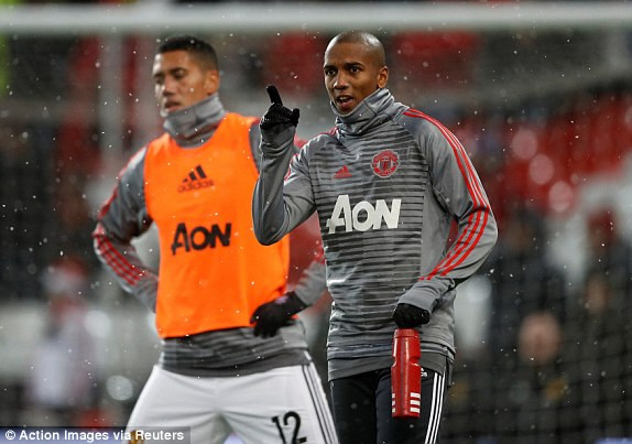 M.U 1-2 Man City: Bắt 'quỷ' tại hang ảnh 18