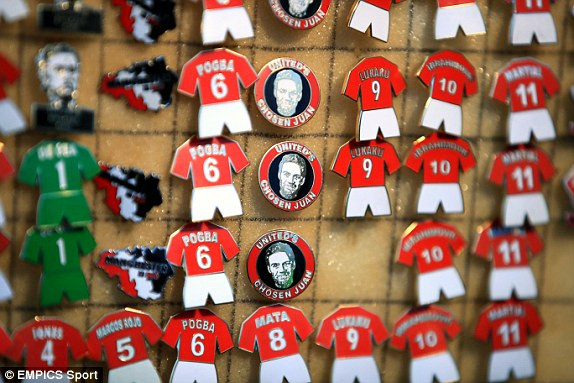 M.U 1-2 Man City: Bắt 'quỷ' tại hang ảnh 13