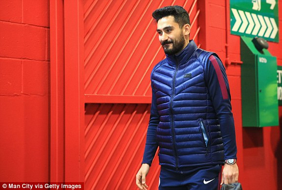 M.U 1-2 Man City: Bắt 'quỷ' tại hang ảnh 8