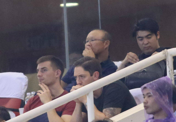 Tuyển Việt Nam thắng 5 'sao' Campuchia ảnh 8