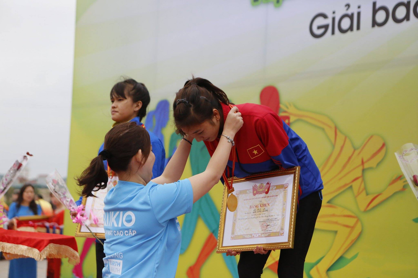 Việt dã Tiền Phong 2017: Quyết liệt và nhiều bất ngờ ảnh 44