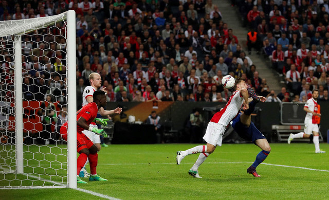 'Bom tấn' tỏa sáng, M.U vô địch Europa League ảnh 13